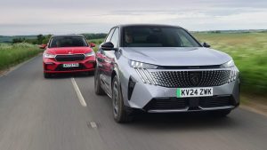 Peugeot-E-3008-vs-Skoad-Enyaq-Coupe.jpg