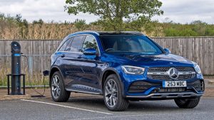 mercedes-glc-300e-phev-ftq-charging70.png