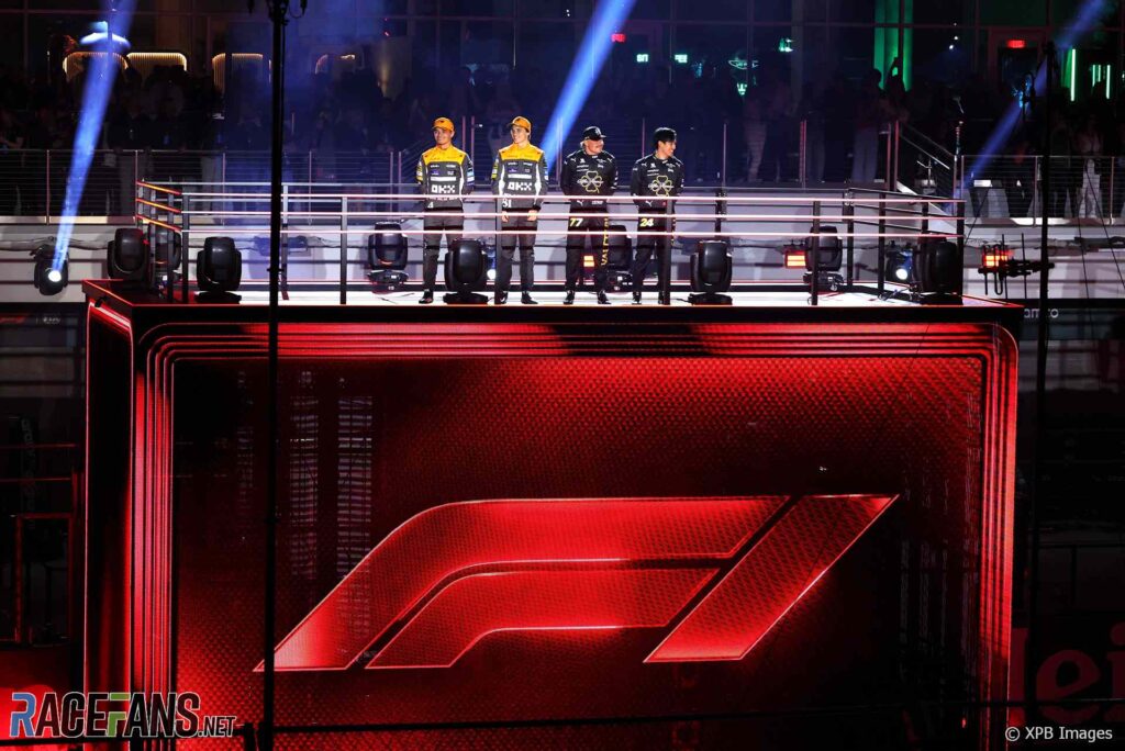 F1 yra didžiausia „sporto pramogų“ serija
