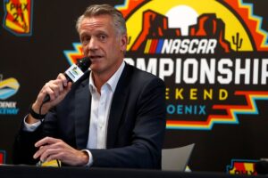 NASCAR „nesiderės žiniasklaidoje dėl chartijų“