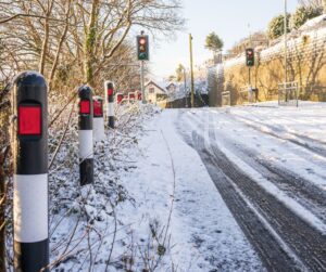 Žiemos įspėjimai saugaus eismo savaitei – automobilių bendruomenė