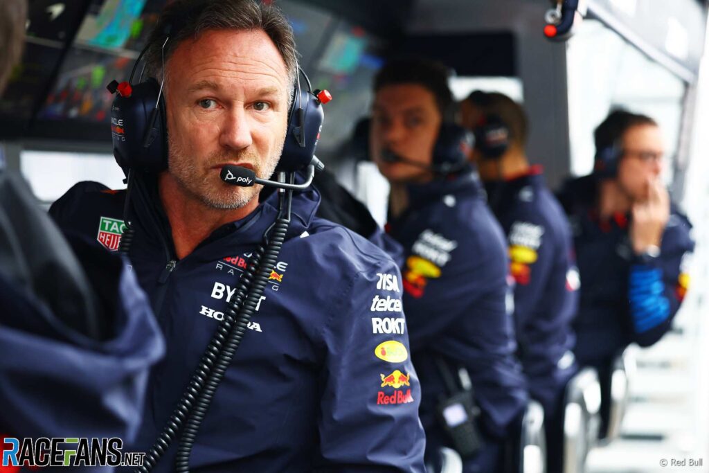 „Red Bull“ technologijų lyderiai palaikė Hornerį