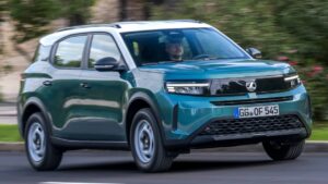 Dienos automobilių sandoris: efektyvus „Vauxhall Frontera Hybrid“ tik už 226