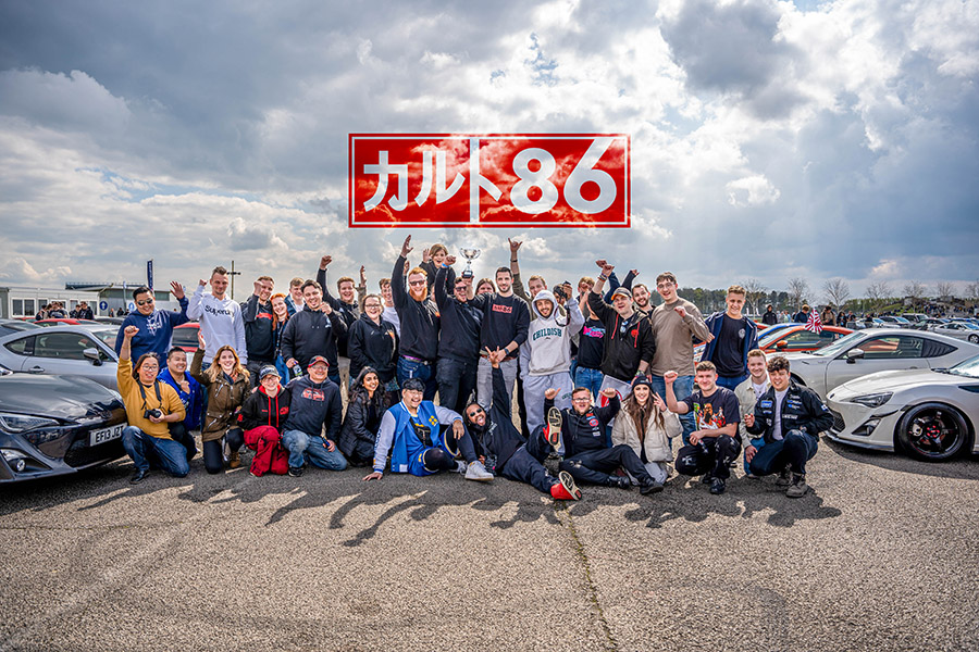 Kultas86 | Klubo prožektorius | Greitas automobilis