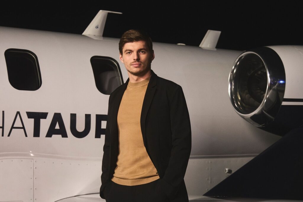 Maxas Verstappenas dabar yra „Alphatauri“ modelis