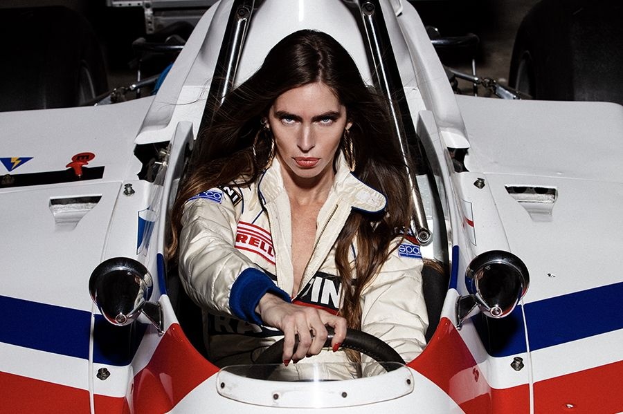 Šis naujas žurnalas jaučiasi kaip jūsų svajonių F1 muziejus