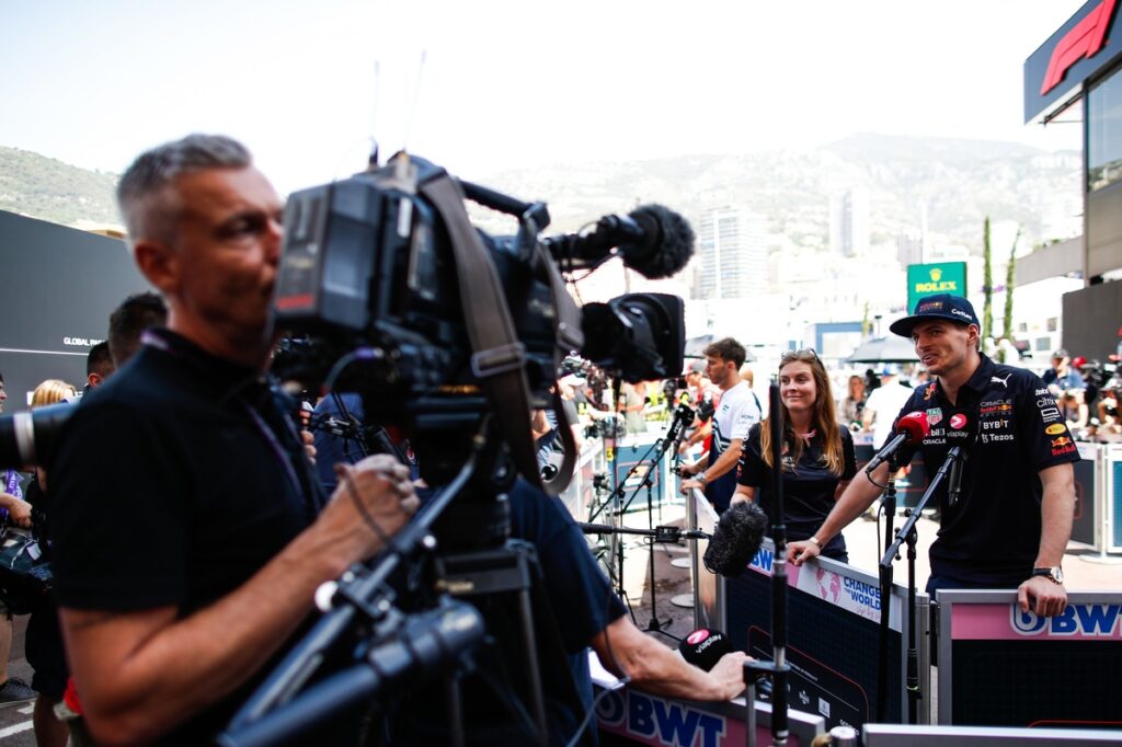 „Netflix“ ketina patekti į „F1“ transliavimo teises JAV