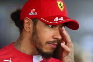 Kuris praėjusią naktį miegojo: Lewisas Hamiltonas
